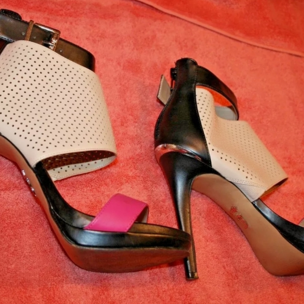 Juicy couture shoes